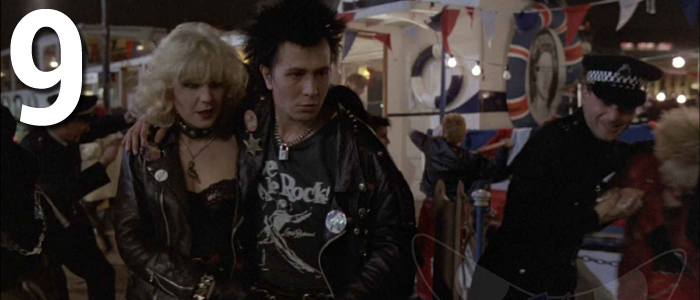 O Γκάρι Ολντμαν είναι τόσο καλός ως αυτοκαταστροφικός Sid Vicious που περίμενες τα επόμενα χρόνια να μετέχει στα reunion των Sex Pistols. 