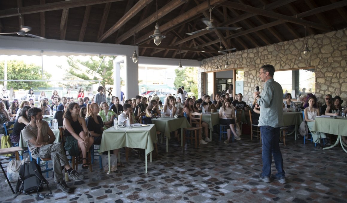 Γιώργος Αυγερόπουλος: "Η δημοσιογραφία είναι εργαλείο στην παραγωγή ενός ντοκιμαντέρ"