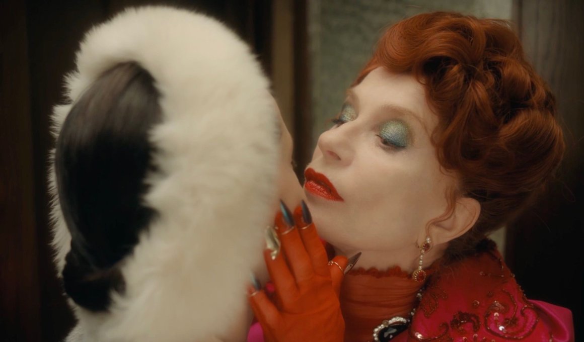 Berlinale 26: Στο "Blood Countess" η Ιζαμπέλ Ιπέρ φλεξάρει camp ως βρικόλακας