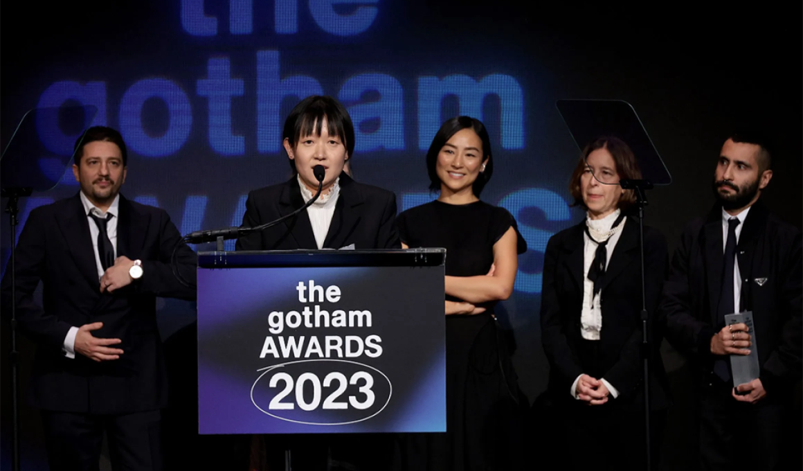 Gotham Awards 2023: Οι νικητές και το "ψαλίδι" στον Ρόμπερτ Ντε Νίρο