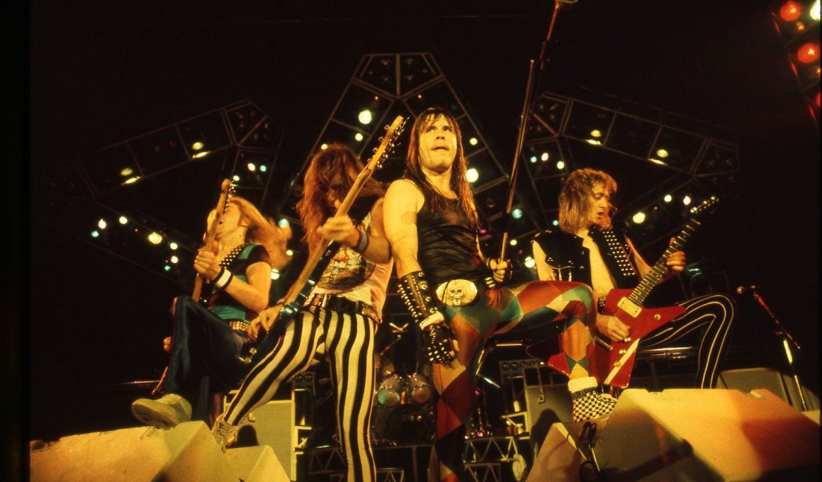 Iron Maiden: Burning Ambition - κριτική ταινίας Iron Maiden: Burning Ambition - κριτική ταινίας
