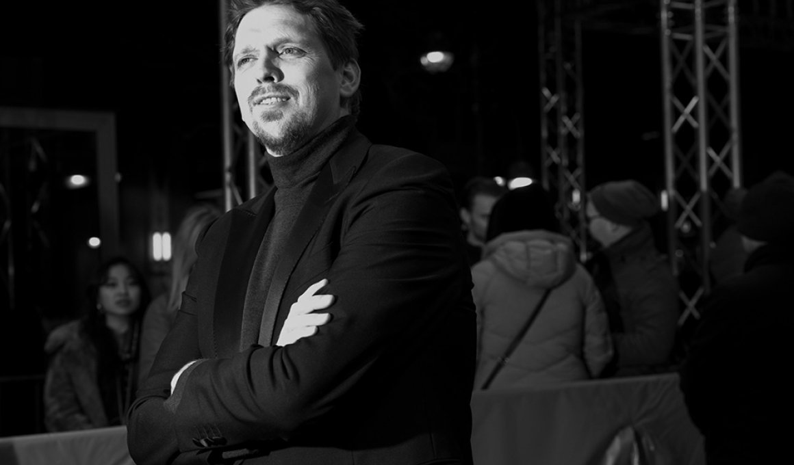 Berlinale 2025 - Γιαν Όλε Γκέρστερ: "Η βαρετή λούπα που φθείρει"
