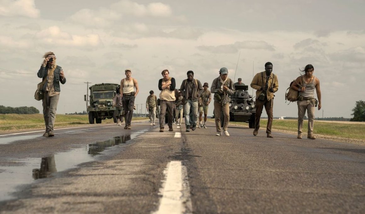 Προβολή του "The long walk" με τους θεατές να περπατούν