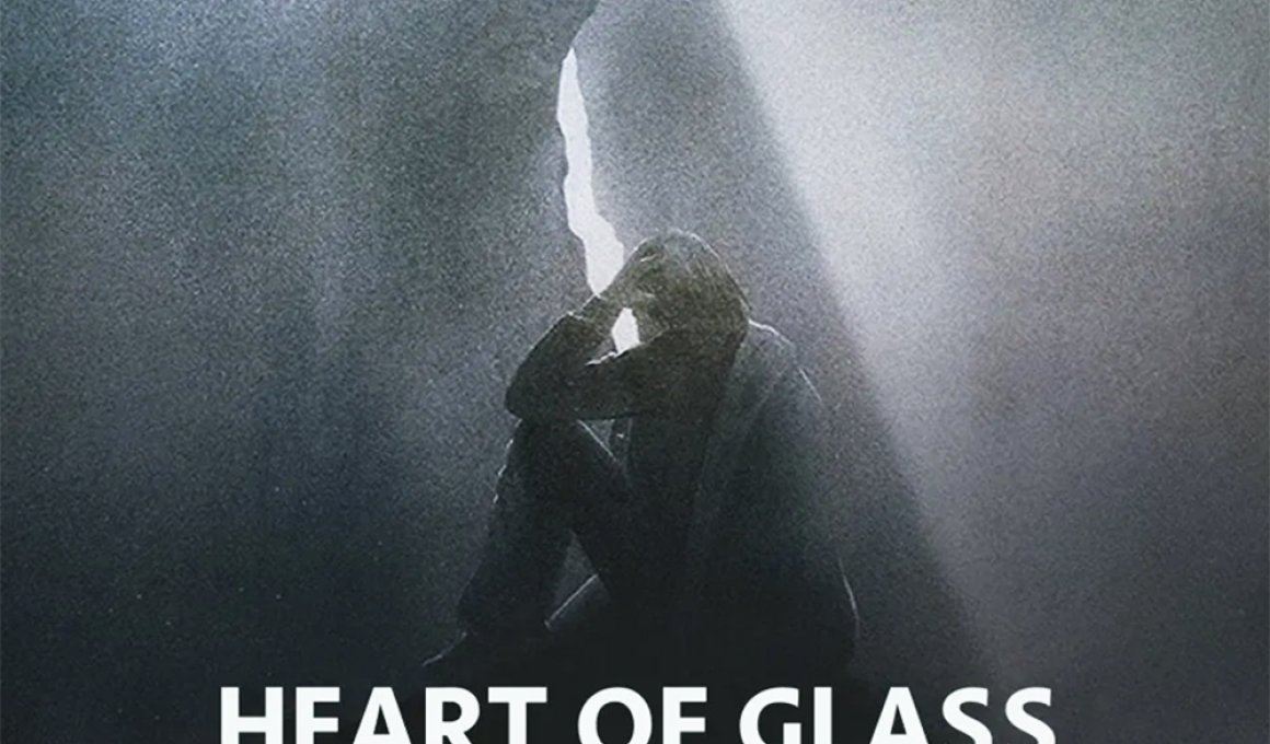 Το Midnight Express παρουσιάζει:"Heart of glass" Το Midnight Express παρουσιάζει:"Heart of glass"