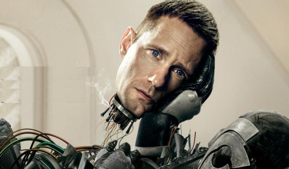 "Murderbot": Η αιφνίδια συνειδησιακή αφύπνιση ενός ρομπότ
