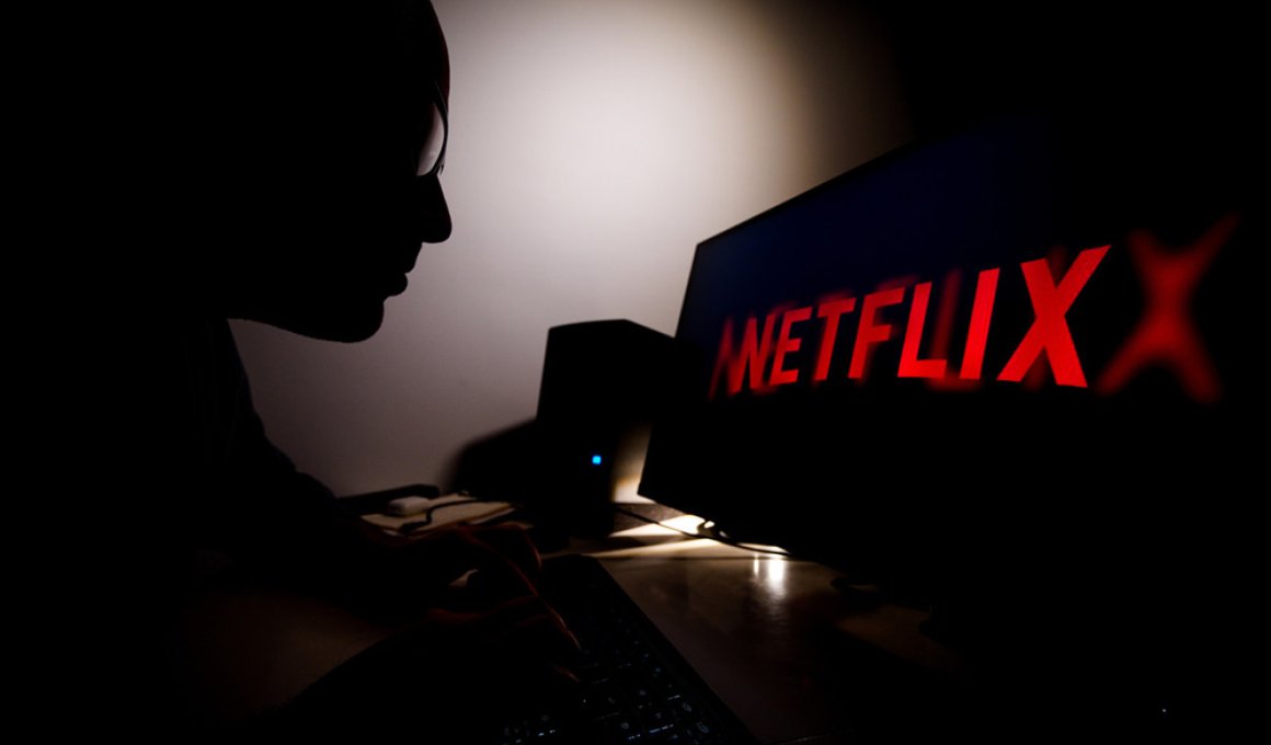 Το Netflix ζητά άμεση επαλήθευση λογαριασμού σε χρήστες με «δανεικό» κωδικό