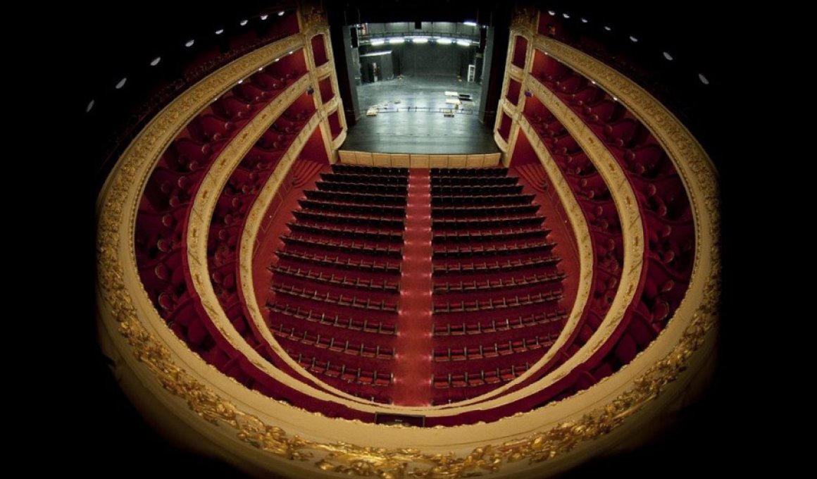«Επόμενος Σταθμός: Σινεμά»: Οι Νύχτες Πρεμιέρας στον Πειραιά