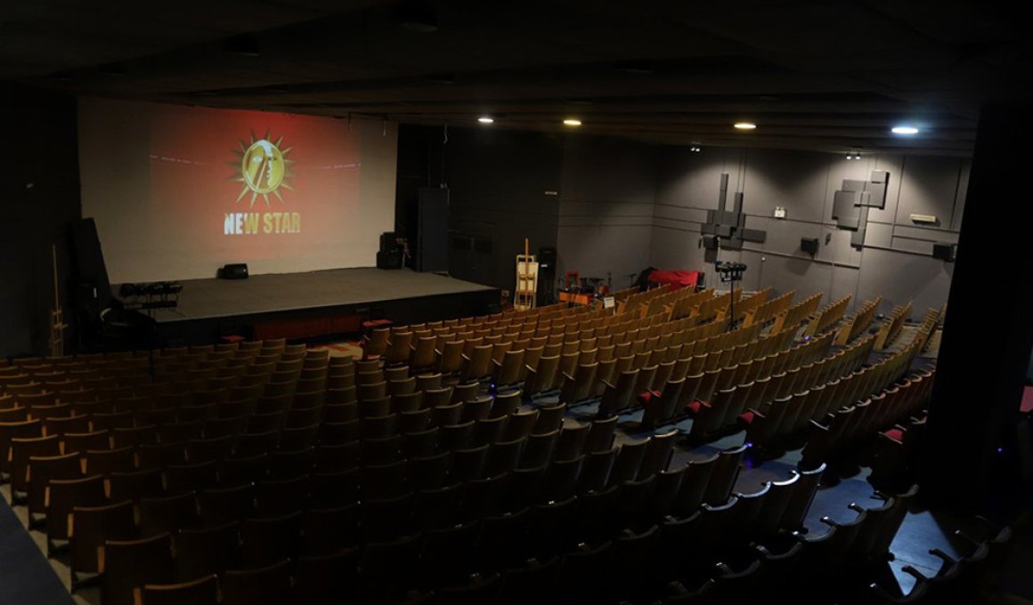 Τα καθίσματα του κινηματογράφου Studio αποκτούν όνομα και πρόσωπο