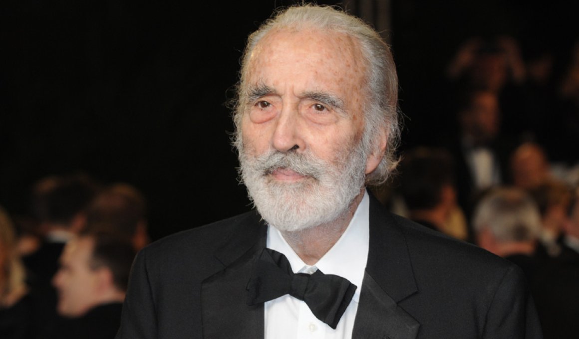 Πέθανε στα 93 του ο Κρίστοφερ Λι Πέθανε στα 93 του ο Κρίστοφερ Λι