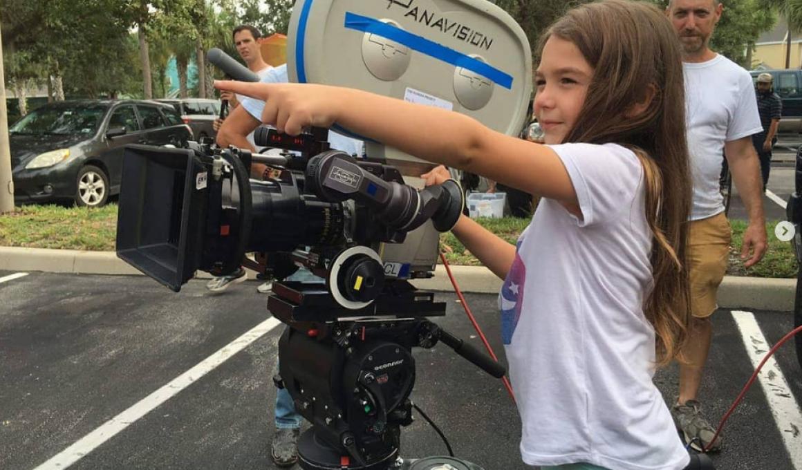 Η 8χρονη πρωταγωνίστρια Florida Project σκηνοθετεί την πρώτη της ταινία