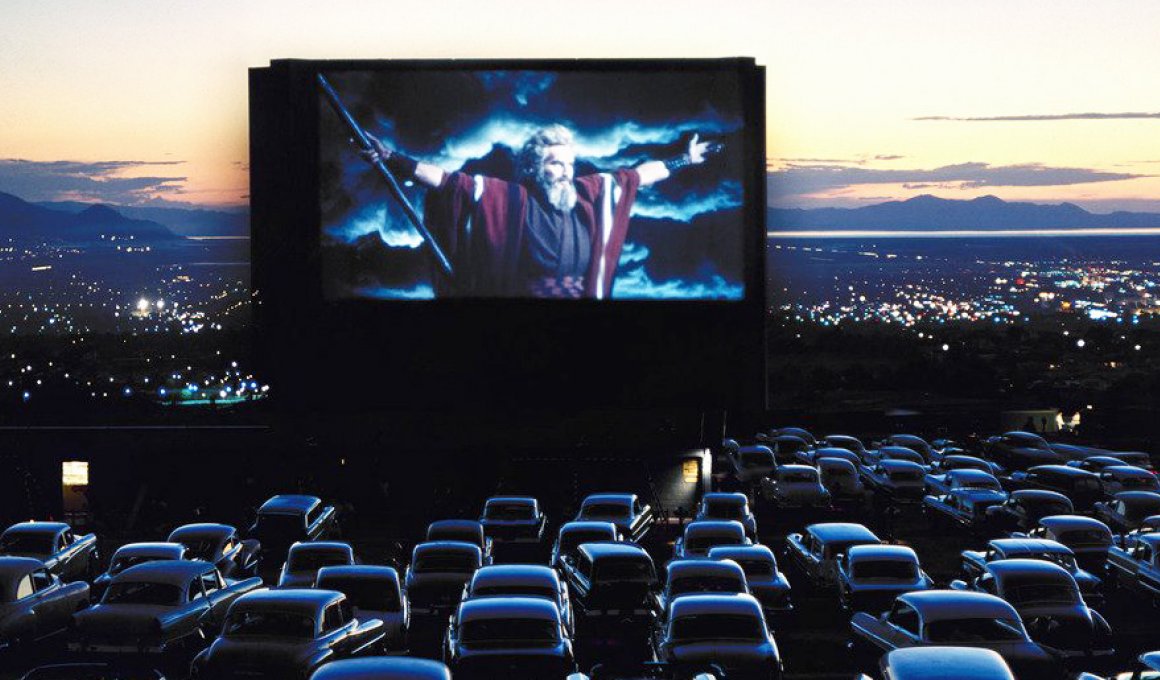 Φεστιβάλ drive-in σινεμά στην Γλυφάδα