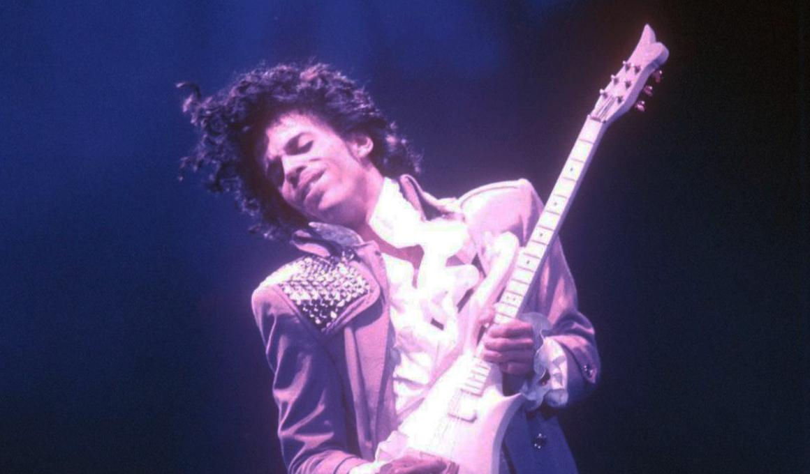 Το 6ο Athens Open Air Film Festival αφιερώνει στον Prince