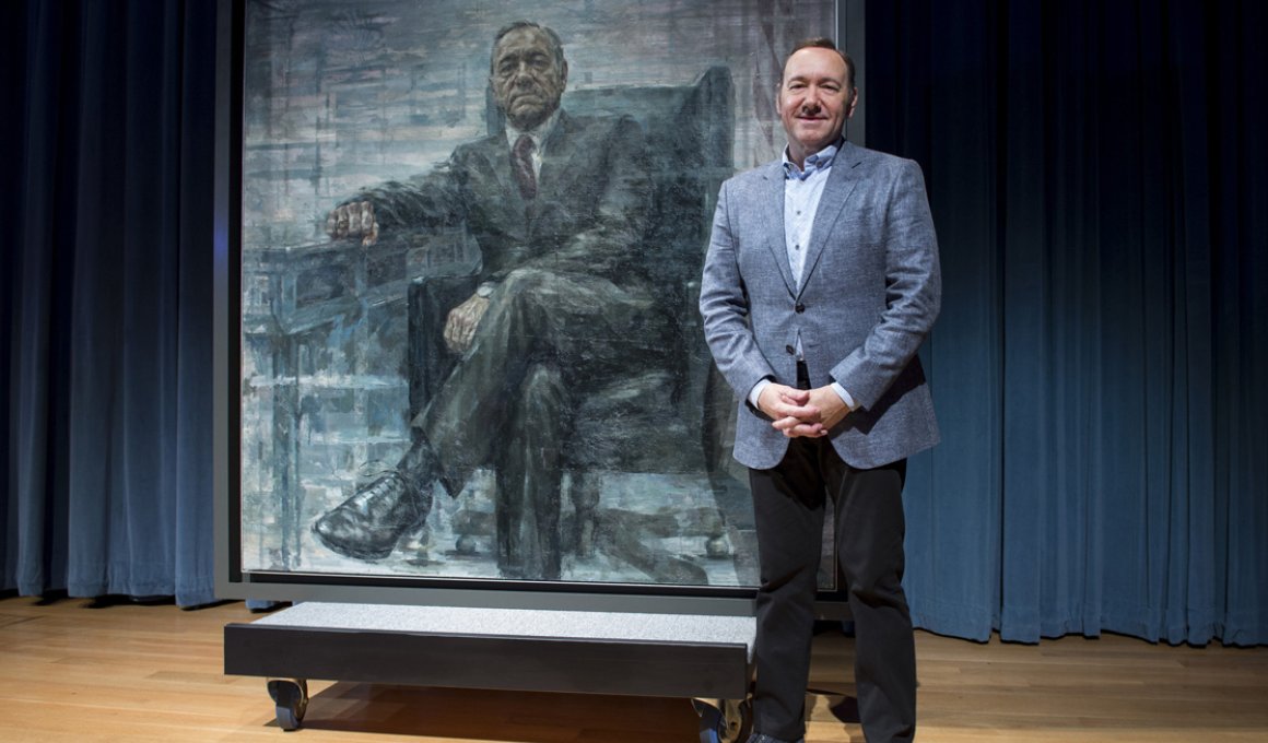 Όλο το «House of Cards» σε ένα κανάλι