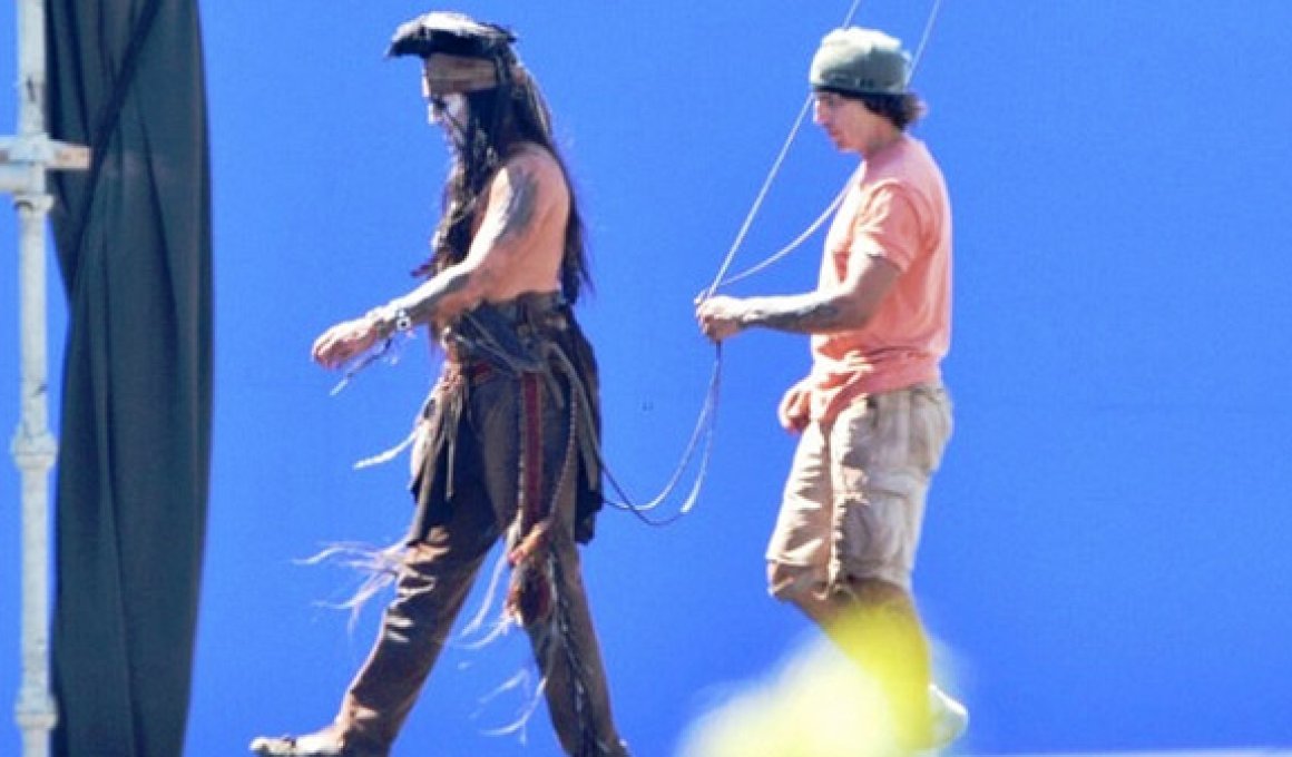 Σας έχουμε φωτό από Τζόνι Ντεπ και Lone Ranger
