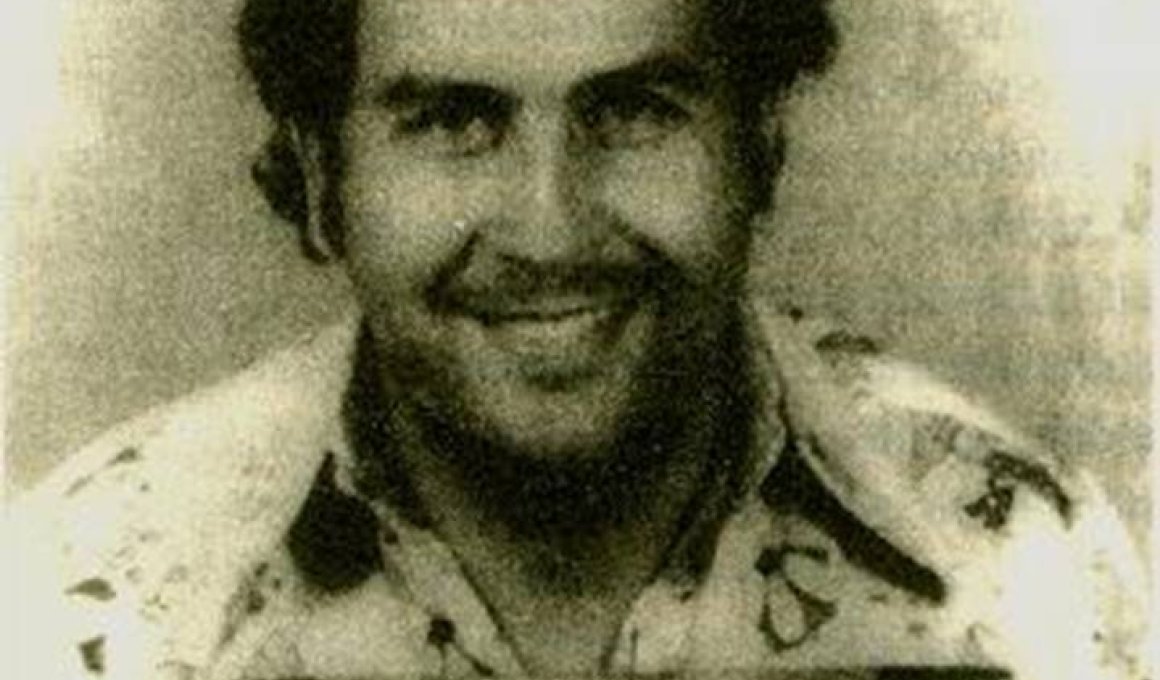 Σάββατο απόγευμα με μπάλα, πολιτική και ναρκωτικά...