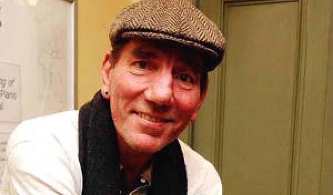 Πέθανε ο Pete Postlethwaite 