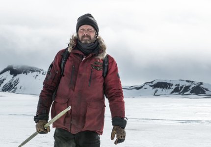 "Arctic": Ο Μαντς Μίκελσεν και ο χειμώνας