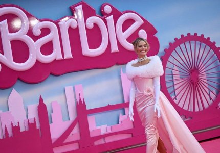 H Barbie κάνει χαβαλέ