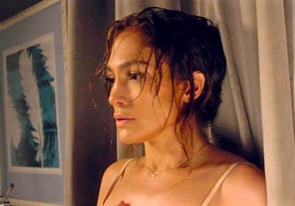 "The boy next door": Nέα ταινία, νέες φωτό για την JLo!