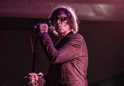 Δεν έχεις πάει σε συναυλία του Mark Lanegan;