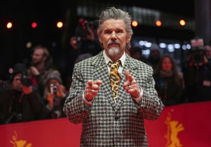 Berlinale 2025 - Ίθαν Χοκ: "H τέχνη που προσβάλει, δεν είναι εμπορική"