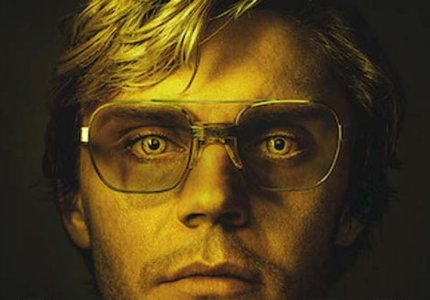 "Monster: The Jeffrey Dahmer Story”: Αργό, άρρωστο και για γερά στομάχια