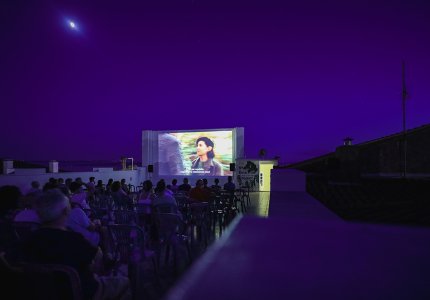 <a href="/festival-thessalonikis/evia-film-project-26-kallitehniko-vs-emporiko-sinema-ennoies-asymvates/73935">Evia Film Project 26: Καλλιτεχνικό vs εμπορικό σινεμά: Έννοιες ασύμβατες;</a>