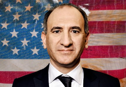 Η σάτιρα μπροστά στο τείχος της εξουσίας: "Κανείς δεν χρηματοδοτεί τη σάτιρά μου για τον Τραμπ"