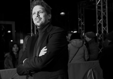 Berlinale 2025 - Γιαν Όλε Γκέρστερ: "Η βαρετή λούπα που φθείρει"