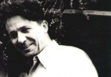 Αλύγιστος Νίκος