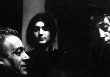 "To βράδυ υποχωρεί": Δύο καλλιτέχνες που άφησαν έντονο αποτύπωμα