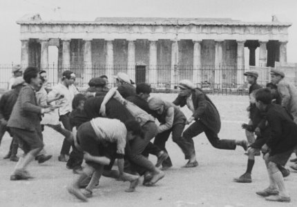 "Οι Απάχηδες των Αθηνών" στο Φεστιβάλ της Μπολόνια