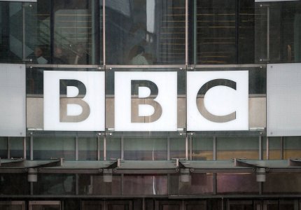 Το BBC ξεκινά γυρίσματα με ηθοποιούς και συνεργεία σε καραντίνα