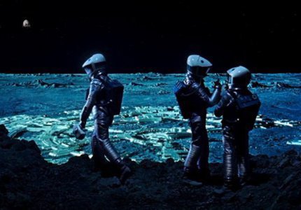 Ένα «Sci-fi Stand By Me» στη Σελήνη;