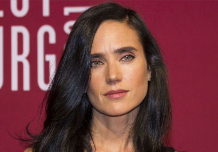 Και η Jennifer Connelly στο "Alita: Battle Angel"