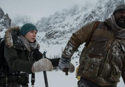 Κέιτ Ουίνσλετ και Ίντρις Έλμπα επιβιώνουν στα χιόνια - Τρέιλερ