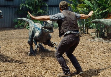 Γαμάτο: Φύλακες ζωολογικών κήπων μιμούνται τον Κρις Πρατ στο Jurassic World...