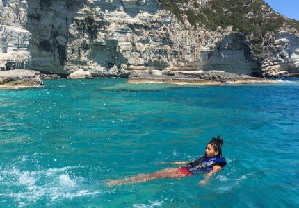 Η κόρη του Γουίλ Σμιθ μάζεψε σκουπίδια από τις παραλίες των Αντίπαξων
