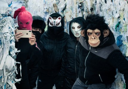 "We are the wave" season 1: "To κύμα" επιστρέφει
