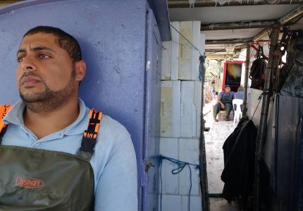 19ο ΦΝΘ: Επτά Αιγύπτιοι ψαράδες ζουν σε ένα καϊκι του Μολύβου