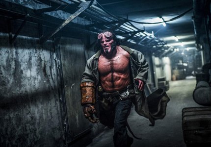 Νέο Hellboy: Το έκαναν κωμωδία