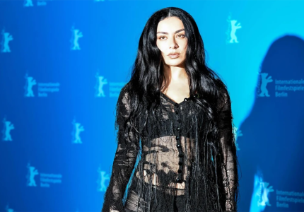 Berlinale 26 - Charli XCX: "Όταν η τέχνη σου φτάνει σε ένα πιο ευρύ κοινό, τότε μεταμορφώνεται"