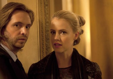 Τα πρώτα 9 λεπτά του τηλεοπτικού "12 monkeys"