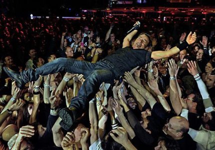 O Spingsteen, ο Ρίντλεϊ Σκοτ και εσύ!
