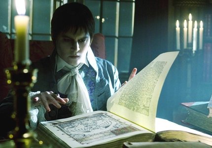 Xωρίς αντίπαλο το Dark Shadows