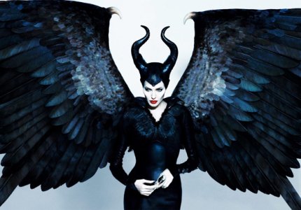 Άνετη πρωτιά για το "Maleficent" στις ΗΠΑ