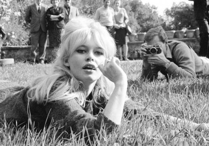 Σούπερ σταρ των 50s στον φακό του πρώτου paparazzo