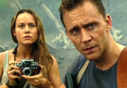 "Kong: Skull Island": Αυτός είναι ένας ΠΟΛΥ ψηλός γορίλας