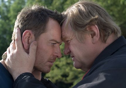"Trespass against us": Ο Μάικλ Φασμπέντερ σε arthouse περιπέτειες
