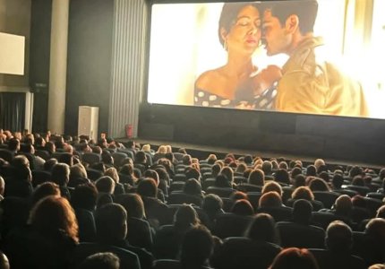 Έκρηξη και εκτόξευση με το "Υπάρχω"